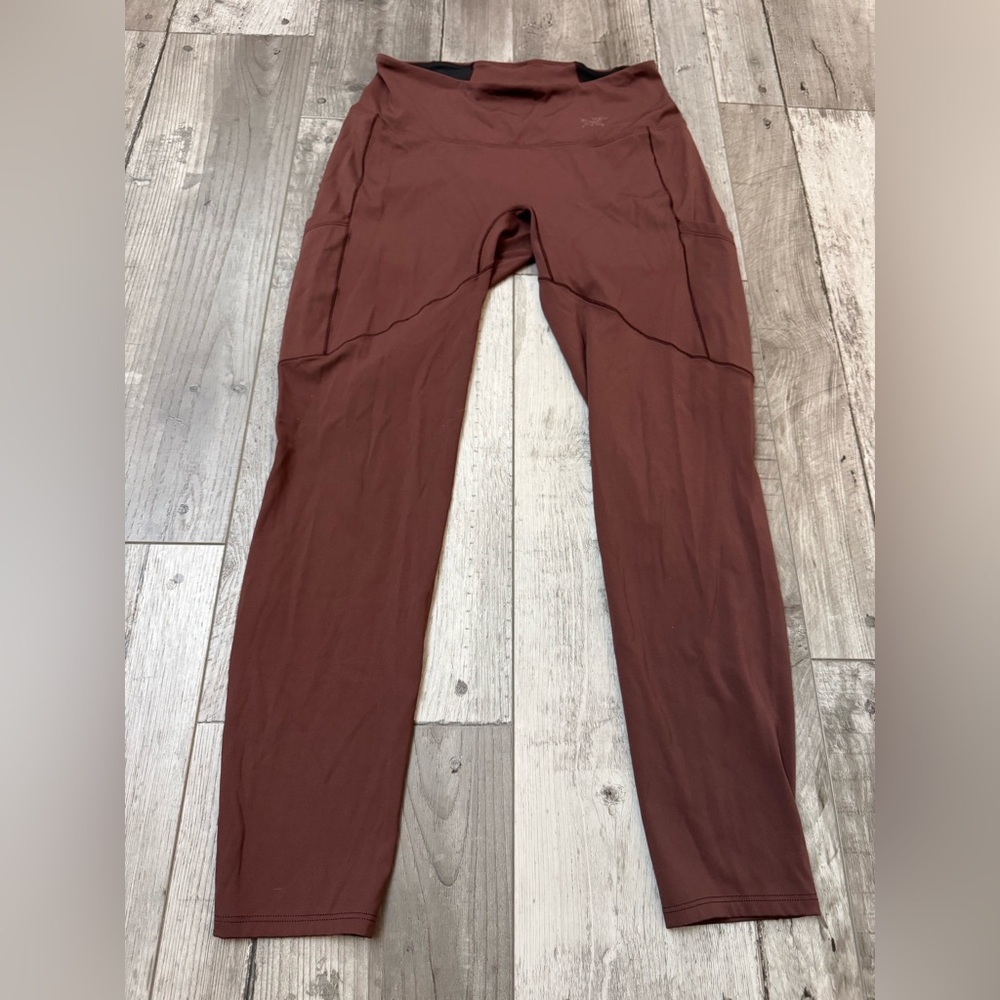Arc'teryx Women's Pants in Brown